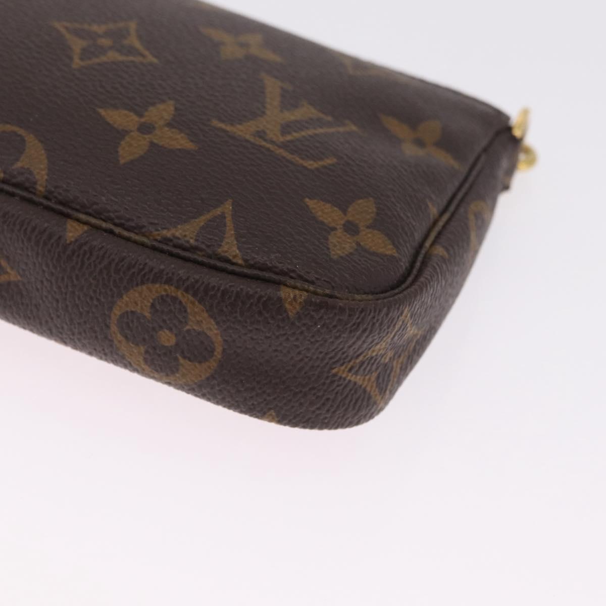 LOUIS VUITTON Monogram Giraffe Mini Pochette Accessoires M62087 Auth 210836SAM