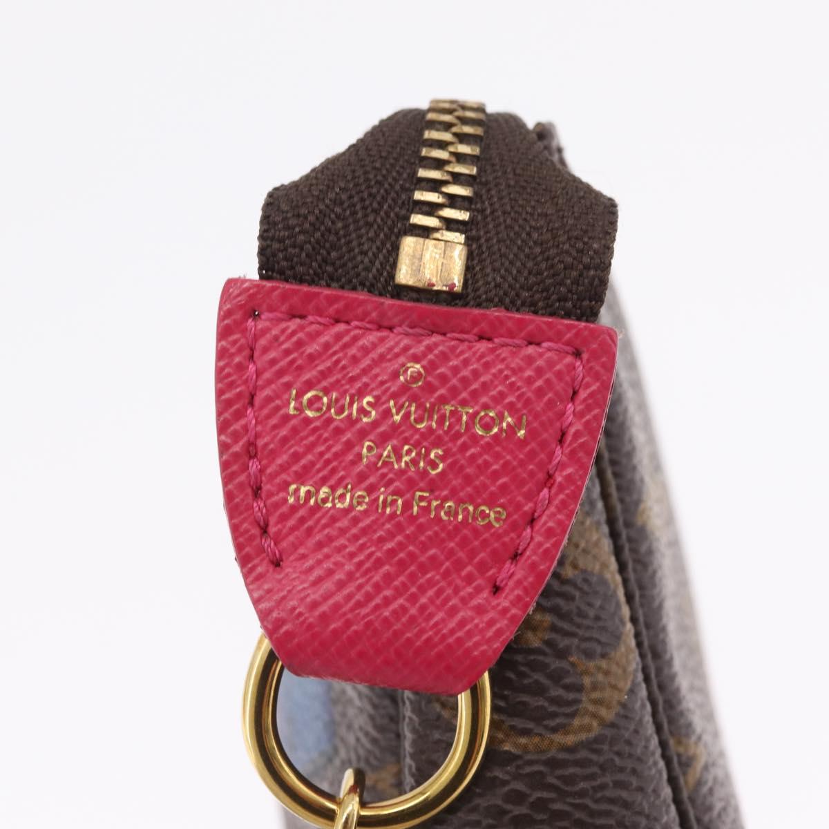 LOUIS VUITTON Monogram Giraffe Mini Pochette Accessoires M62087 Auth 210836SAM