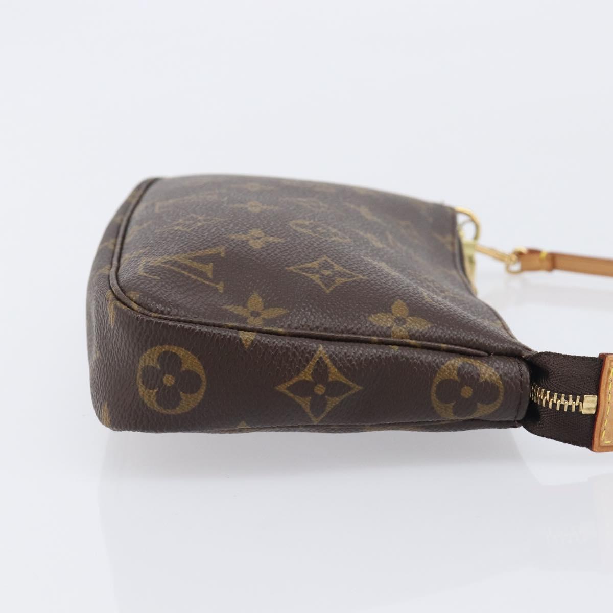 LOUIS VUITTON Monogram Pochette Accessoires Pouch M51980 LV Auth 210918SAM