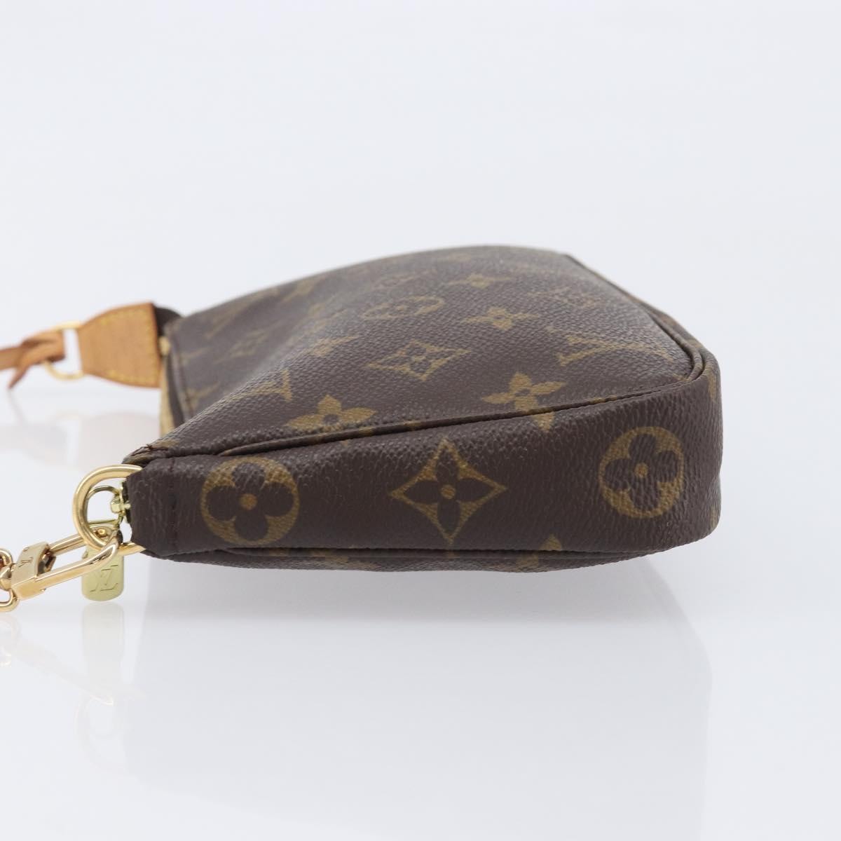 LOUIS VUITTON Monogram Pochette Accessoires Pouch M51980 LV Auth 210918SAM