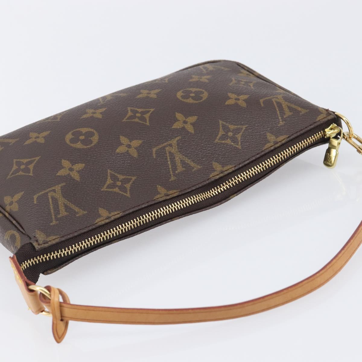 LOUIS VUITTON Monogram Pochette Accessoires Pouch M51980 LV Auth 210918SAM