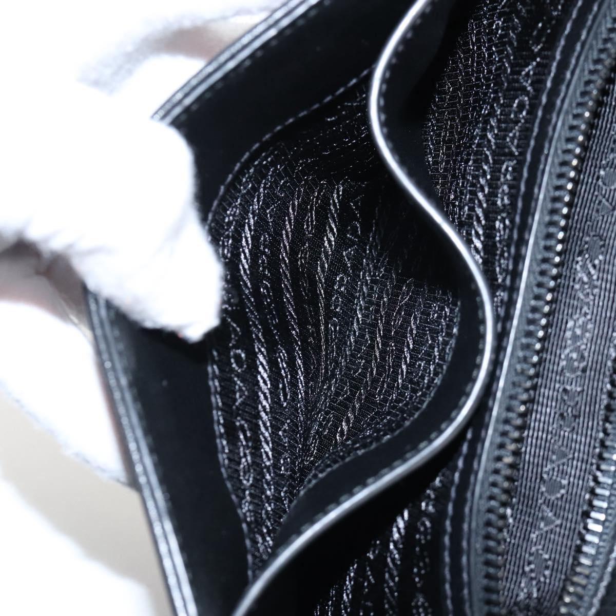 PRADA Chain Shoulder Bag Leather White Black Auth 210933V
