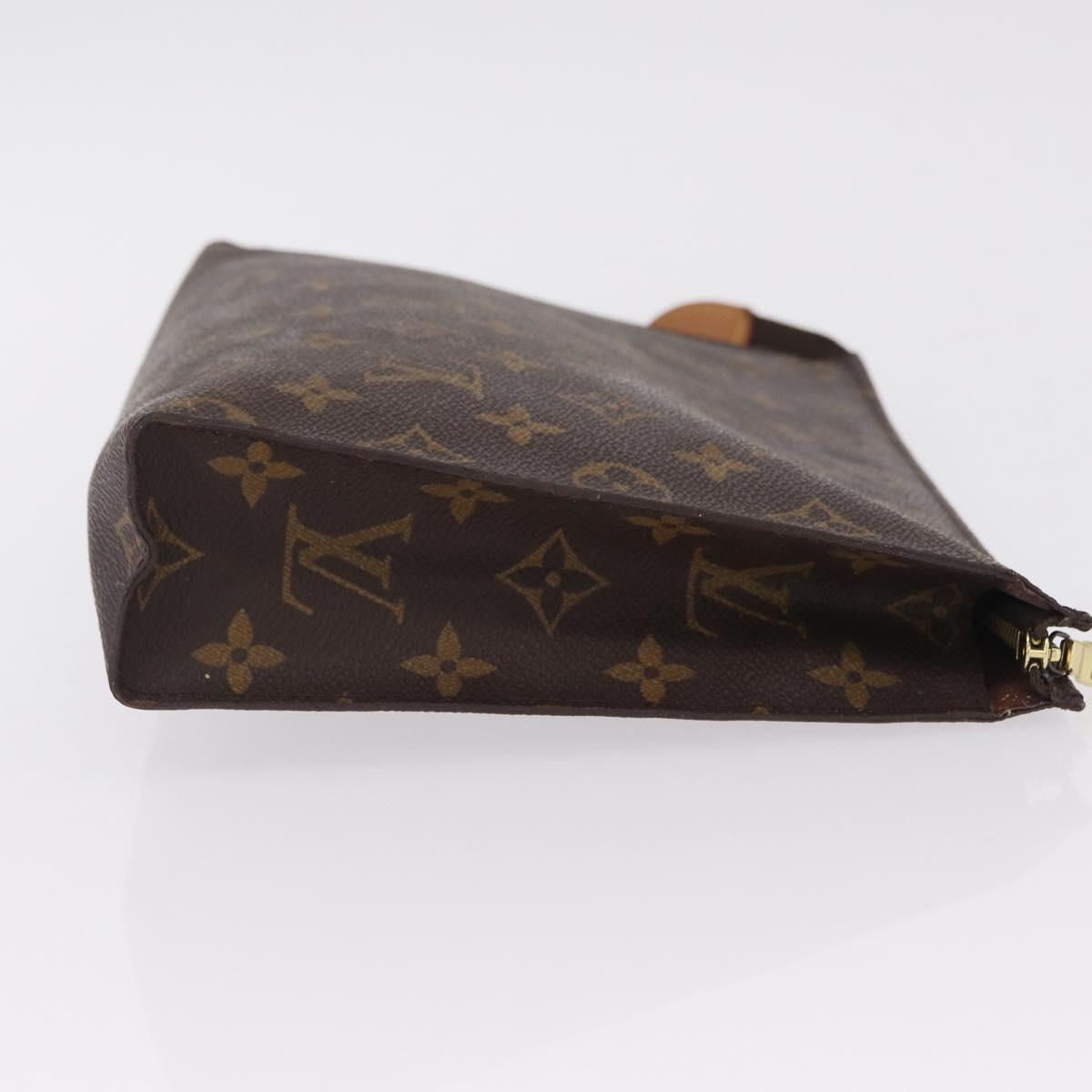 LOUIS VUITTON Monogram Poche Toilette 26 Pouch M47542 LV Auth 211017