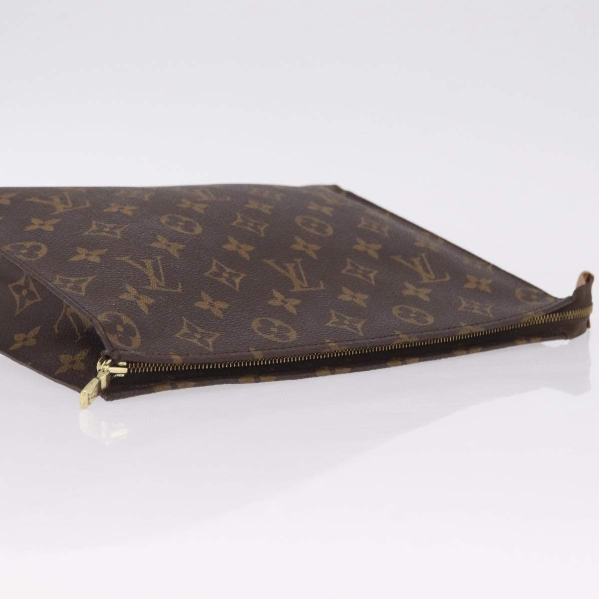 LOUIS VUITTON Monogram Poche Toilette 26 Pouch M47542 LV Auth 211017