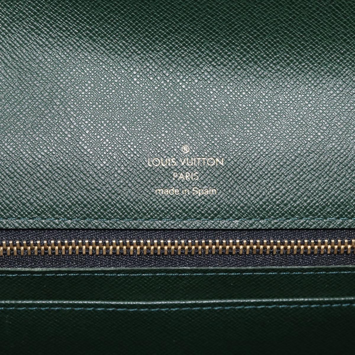 LOUIS VUITTON Taiga Selenga Clutch Bag Epicea M30784 LV Auth 211018A