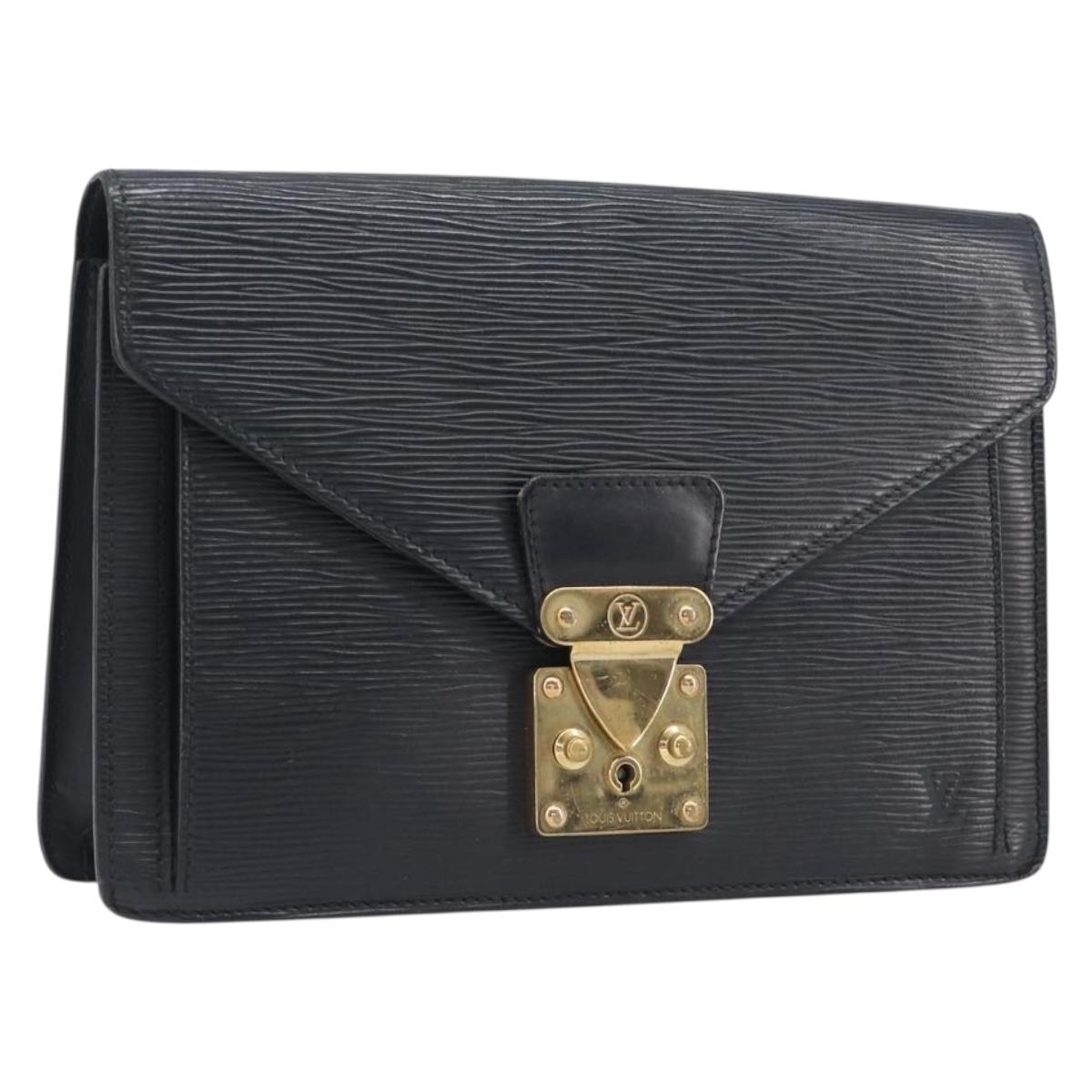 LOUIS VUITTON Epi Sellier Dragonne Clutch Bag Black M52612 LV Auth 211183A