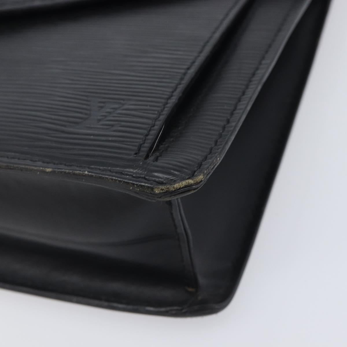 LOUIS VUITTON Epi Sellier Dragonne Clutch Bag Black M52612 LV Auth 211183A