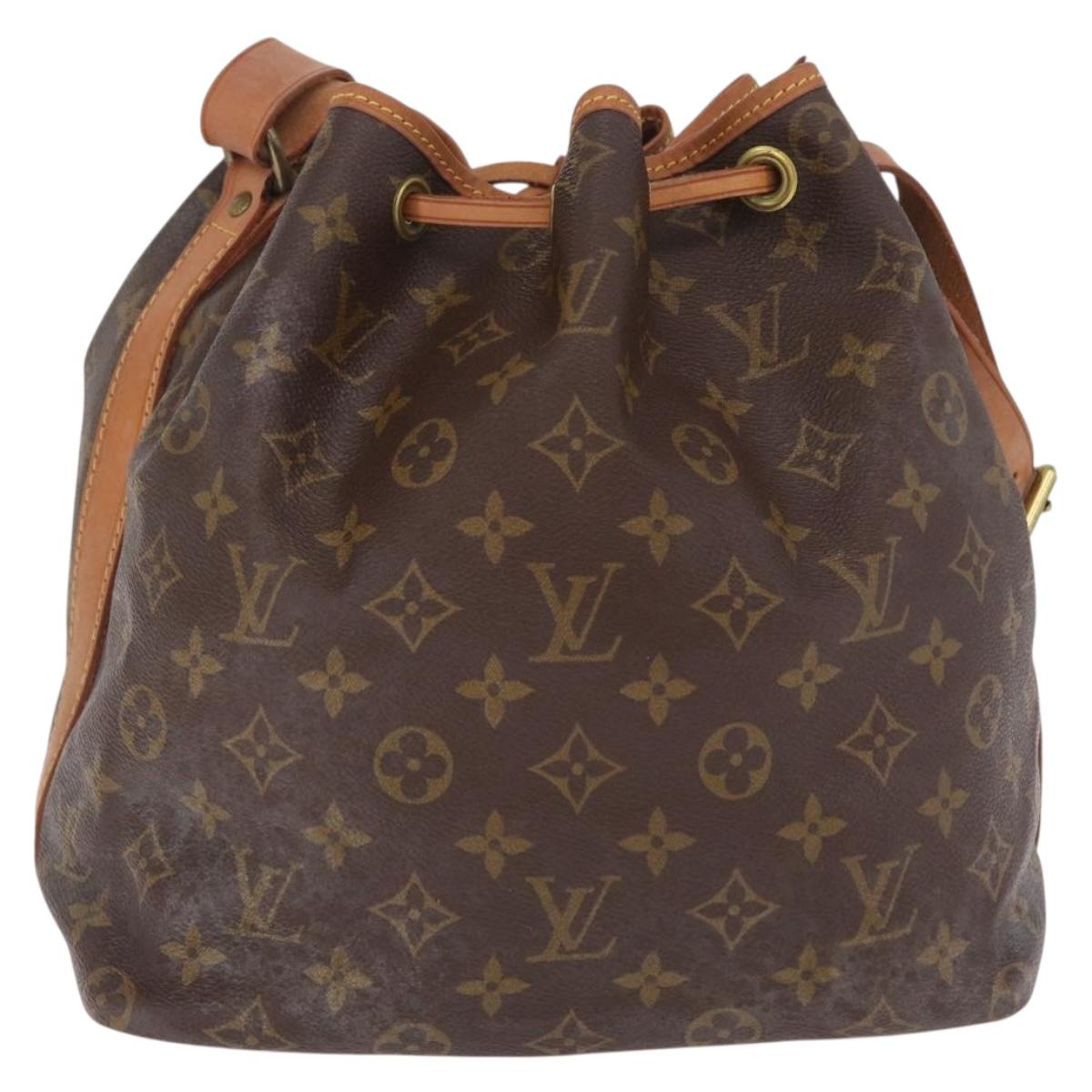 LOUIS VUITTON Monogram Petit Noe Shoulder Bag M42226 LV Auth 211205
