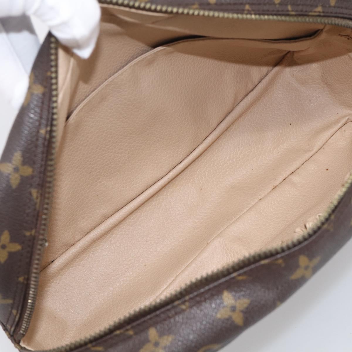 LOUIS VUITTON Monogram Trousse Toilette 28 Clutch Bag M47522 LV Auth 211224