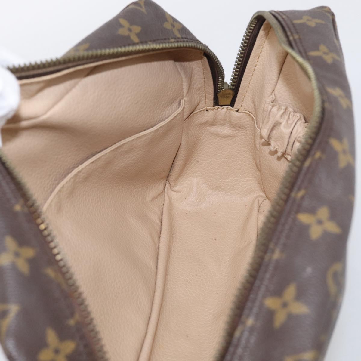 LOUIS VUITTON Monogram Trousse Toilette 28 Clutch Bag M47522 LV Auth 211224