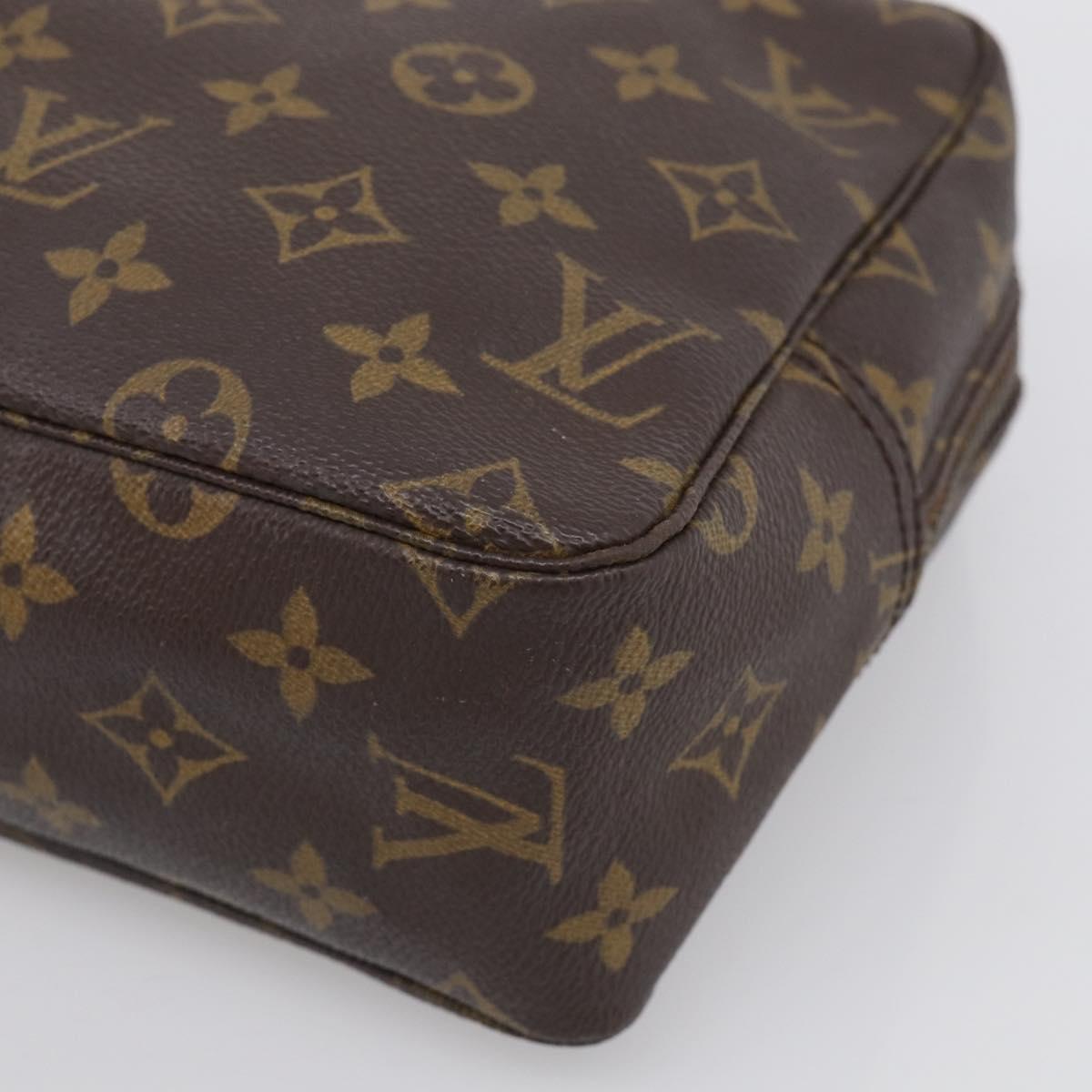 LOUIS VUITTON Monogram Trousse Toilette 28 Clutch Bag M47522 LV Auth 211224