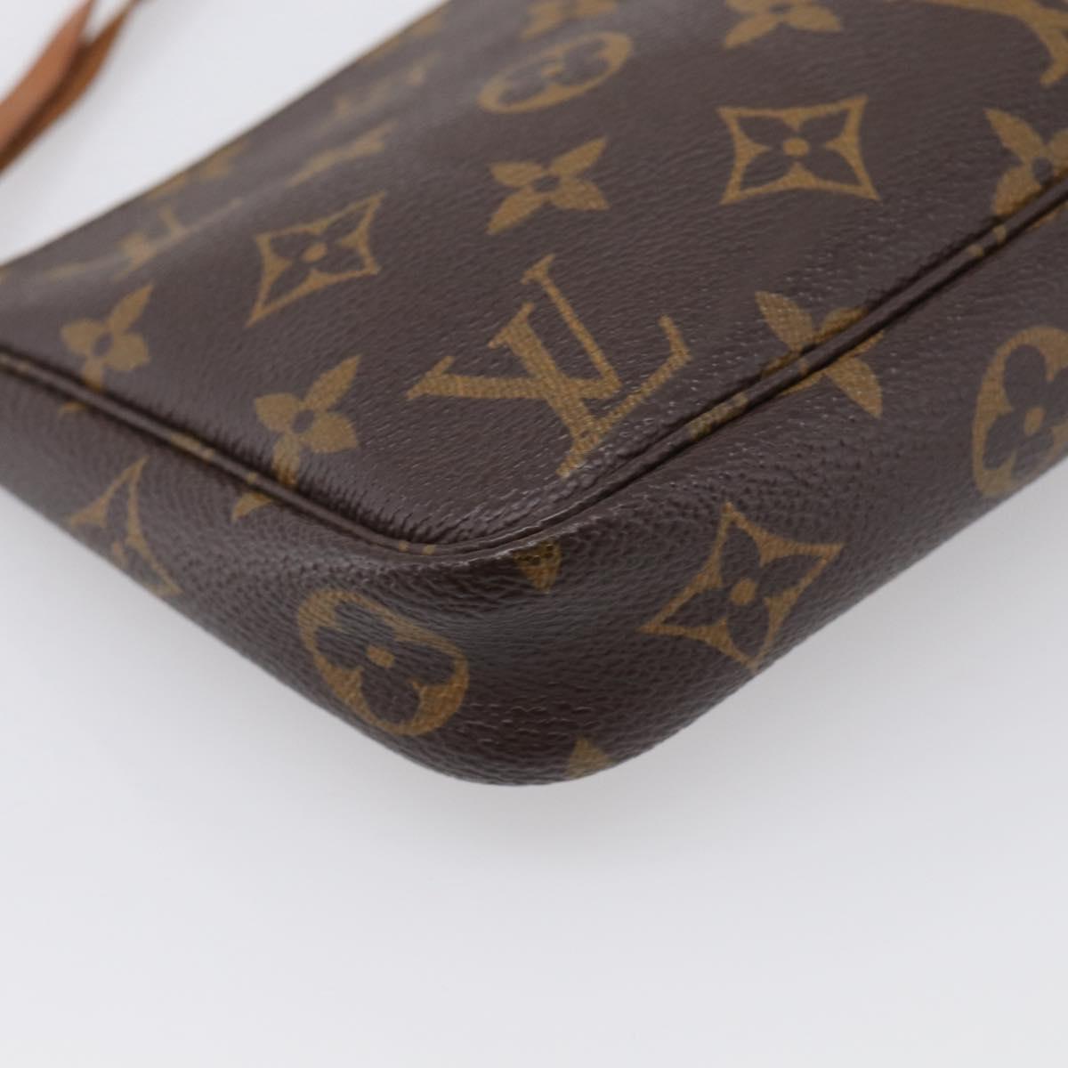 LOUIS VUITTON Monogram Pochette Accessoires Pouch M51980 LV Auth 211238