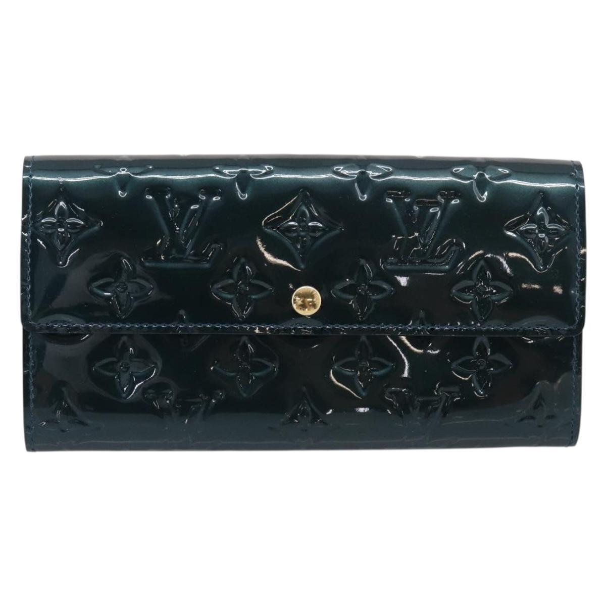 LOUIS VUITTON Vernis Portefeiulle Sarah Wallet Bluenuit M93667 LV Auth 211280A