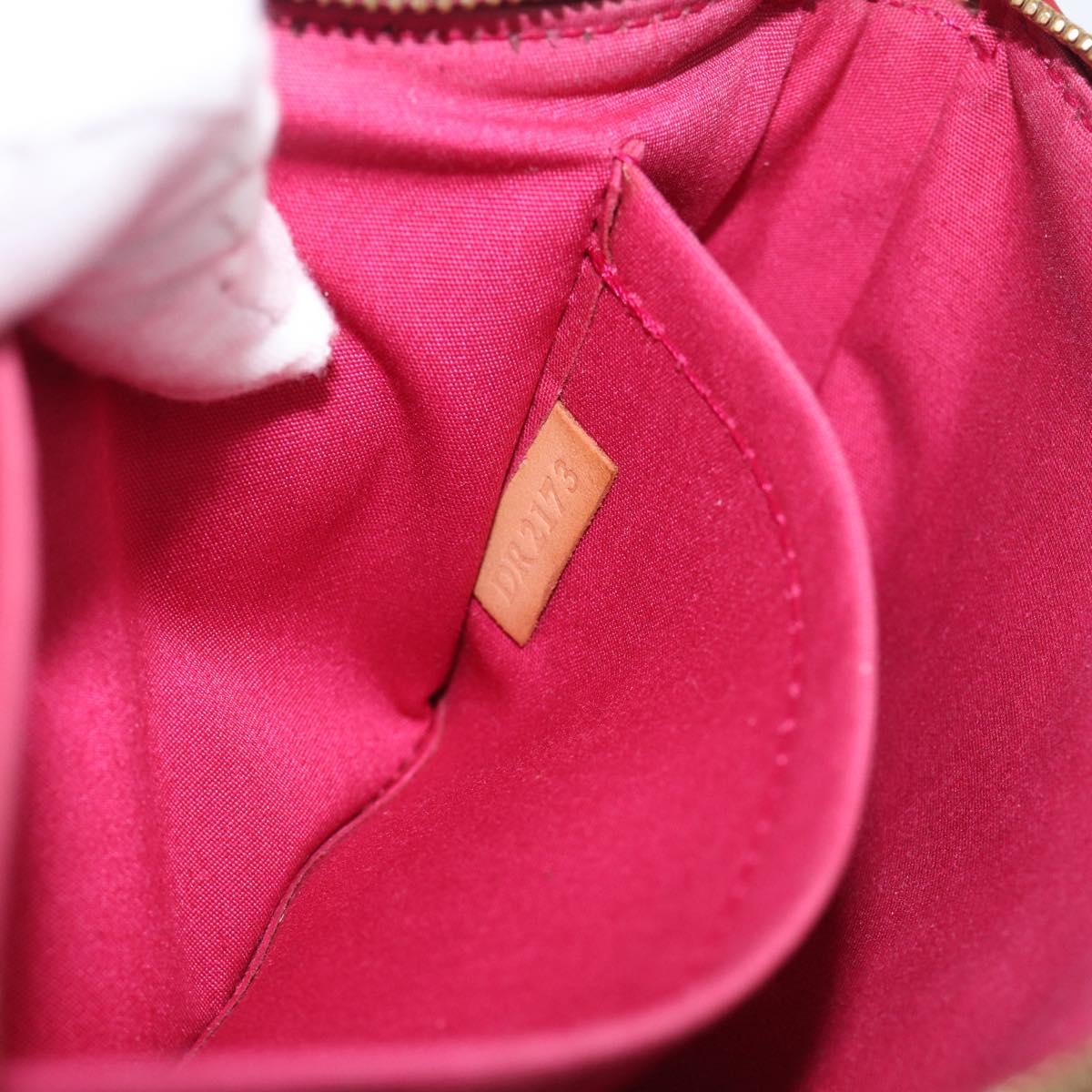LOUIS VUITTON Vernis Pochette Accessoires Rose Andian M91574 Auth 211332
