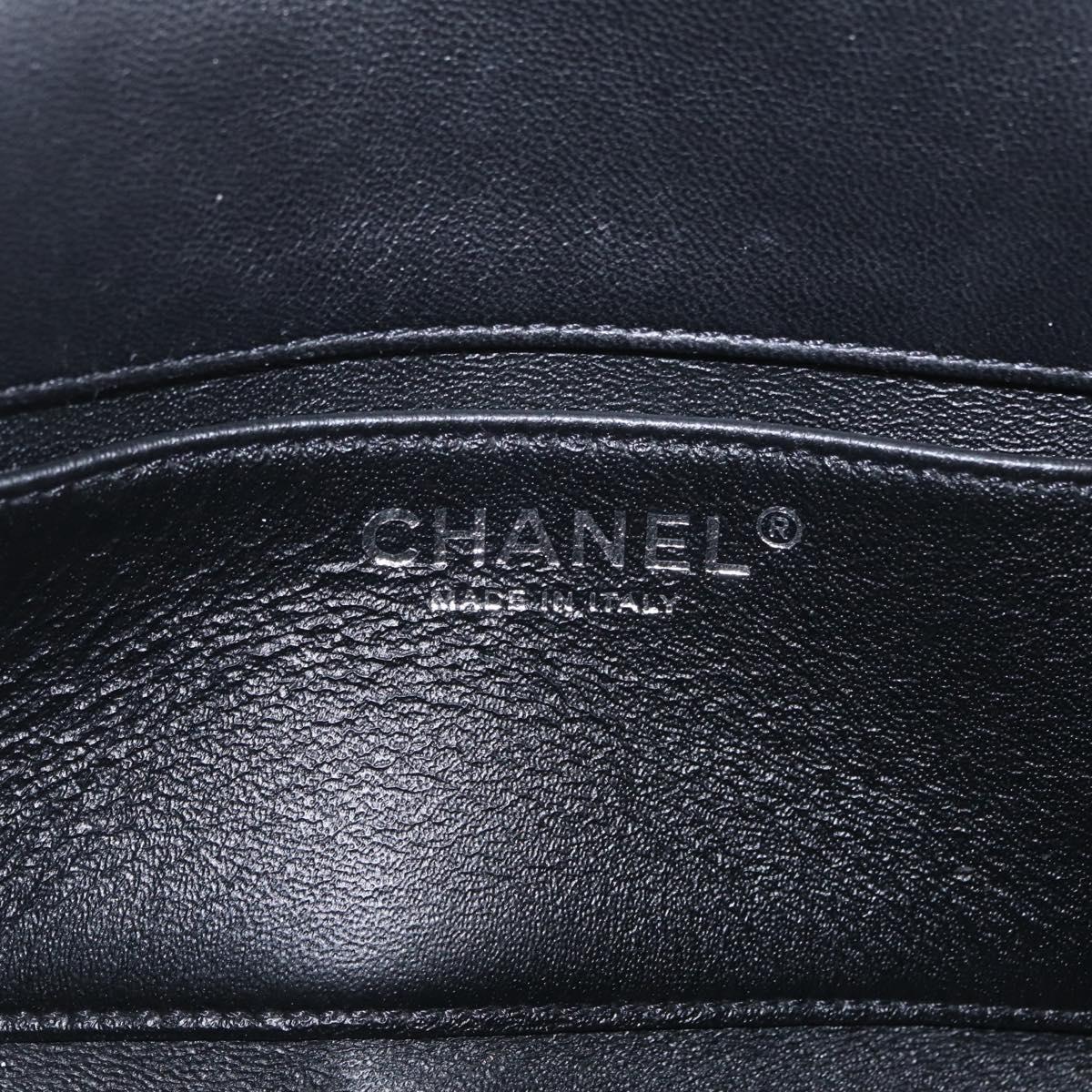 CHANEL Matelasse Chain Shoulder Bag Lamb Skin White Black CC Auth 211337A