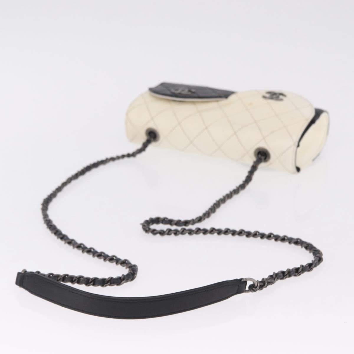CHANEL Matelasse Chain Shoulder Bag Lamb Skin White Black CC Auth 211337A