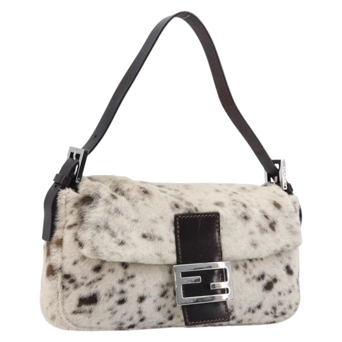 FENDI Mamma Baguette Shoulder Bag Harako leather Ivory Silver Auth 211390SAM