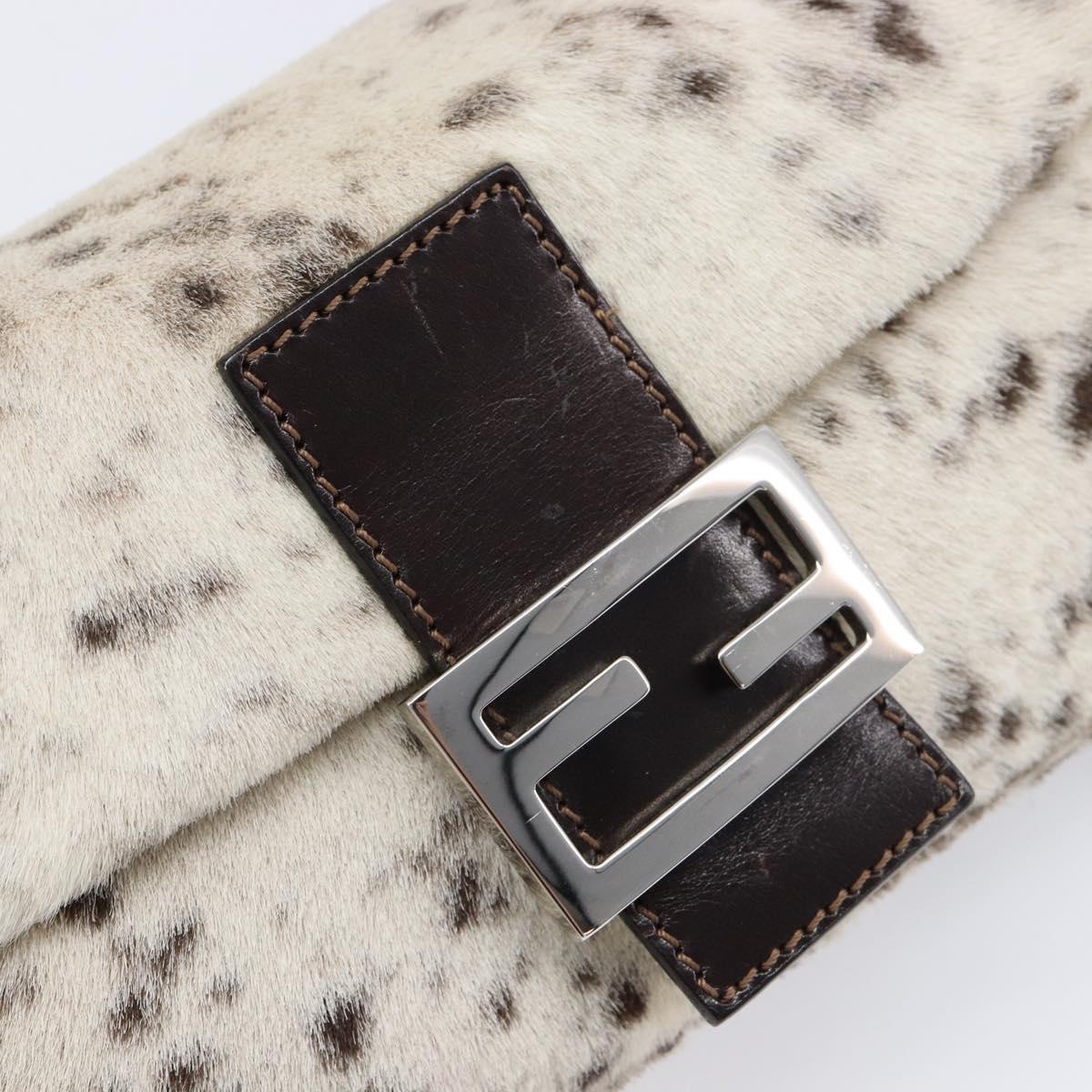 FENDI Mamma Baguette Shoulder Bag Harako leather Ivory Silver Auth 211390SAM