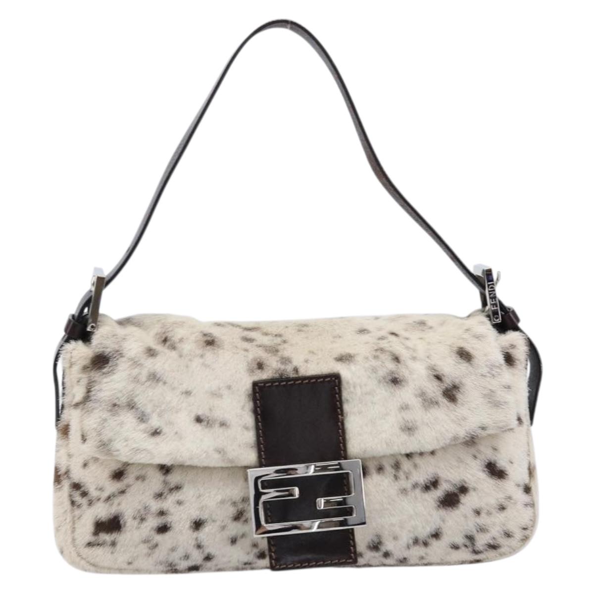 FENDI Mamma Baguette Shoulder Bag Harako leather Ivory Silver Auth 211390SAM