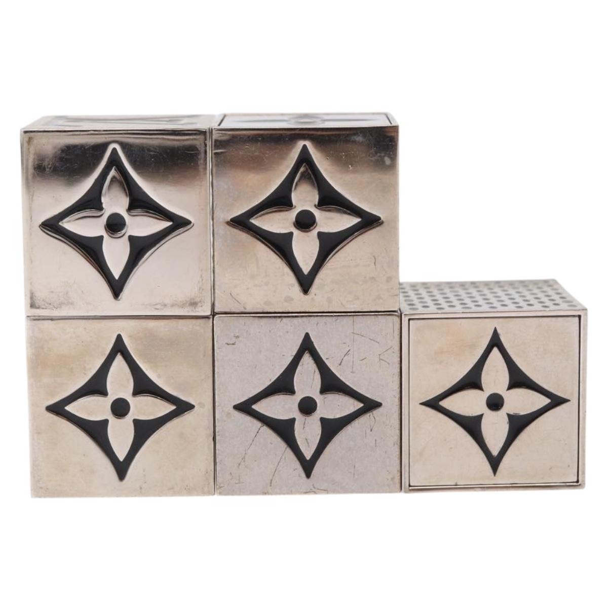 LOUIS VUITTON LV Cube Game metal Silver M99454 LV Auth 211471V