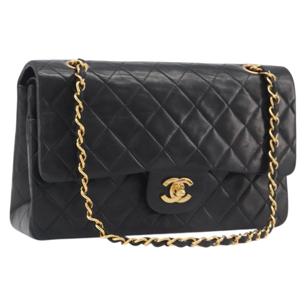 CHANEL Matelasse 25 Chain Shoulder Bag Lamb Skin Black Gold CC Auth 211705SV