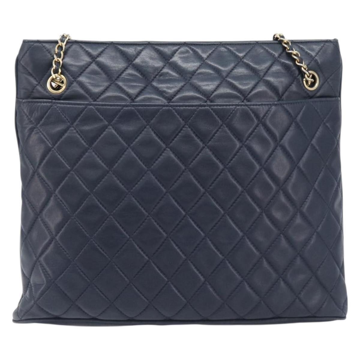 CHANEL Matelasse Chain Shoulder Bag Lamb Skin Navy Gold CC Auth 212060