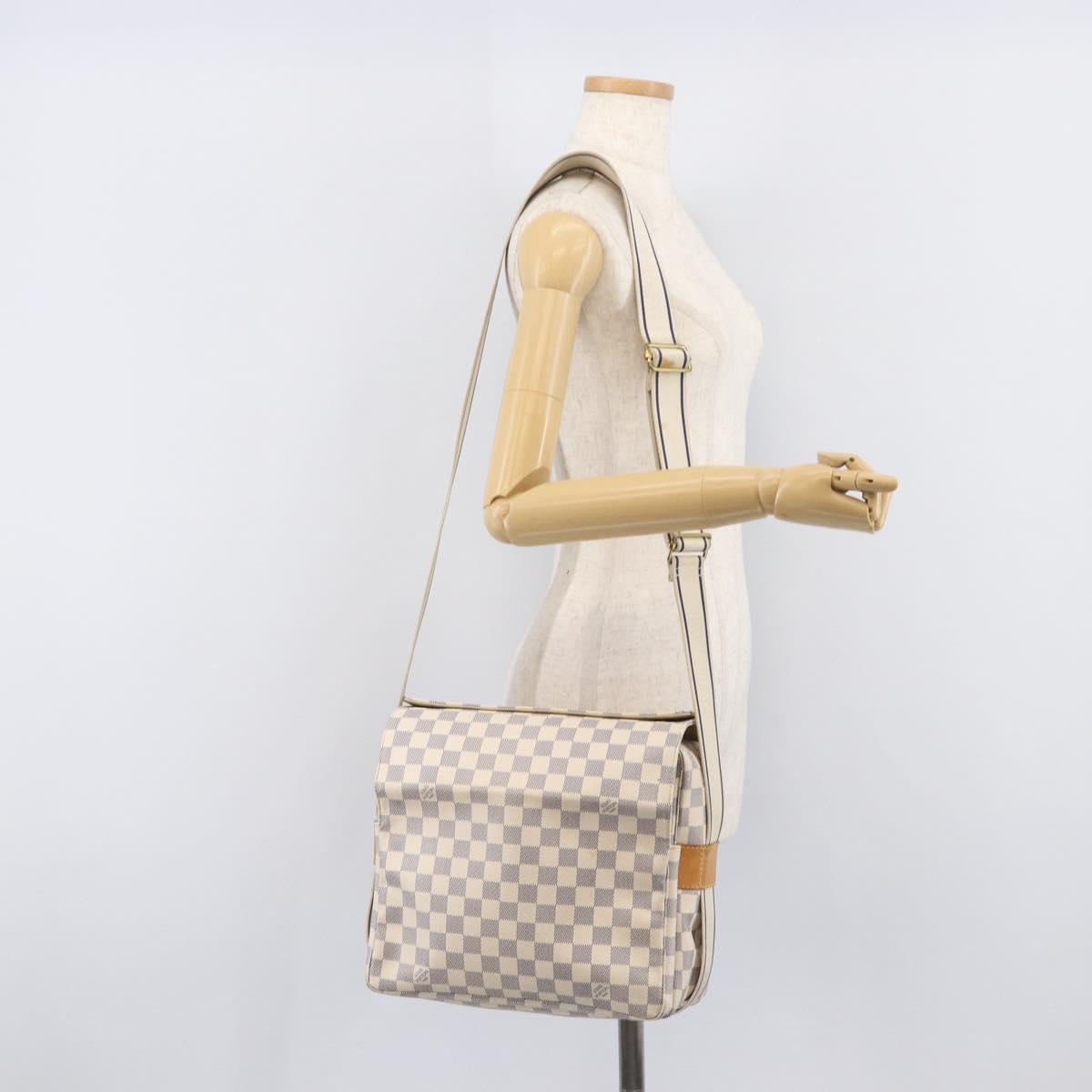 CHANEL Matelasse Chain Shoulder Bag Lamb Skin Navy Gold CC Auth 212060