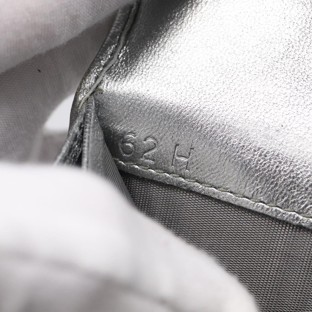 Miu Miu Matelasse Long Wallet Leather Silver Auth 212737