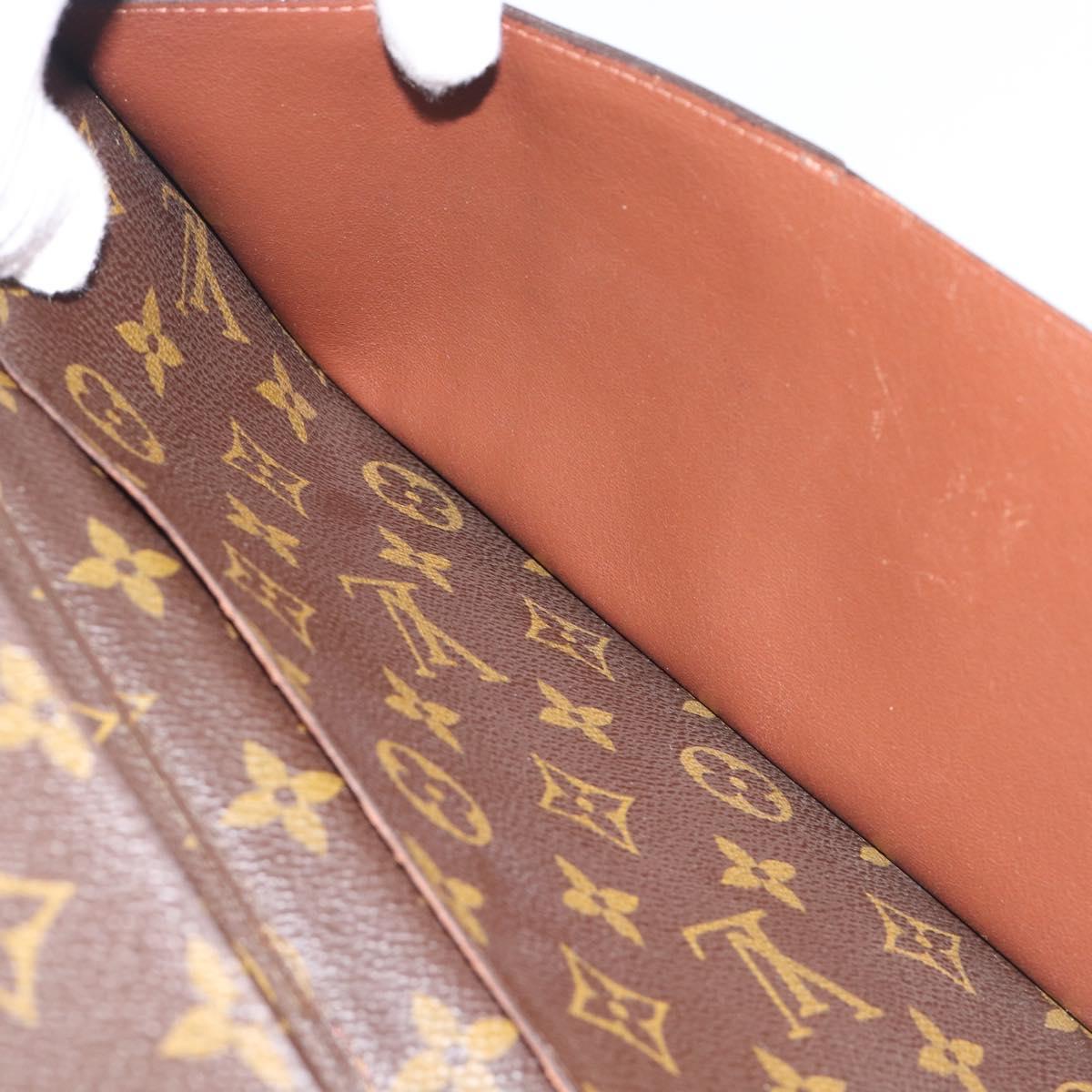 LOUIS VUITTON Monogram Poche Escapade Travel Case M60113 LV Auth 212951
