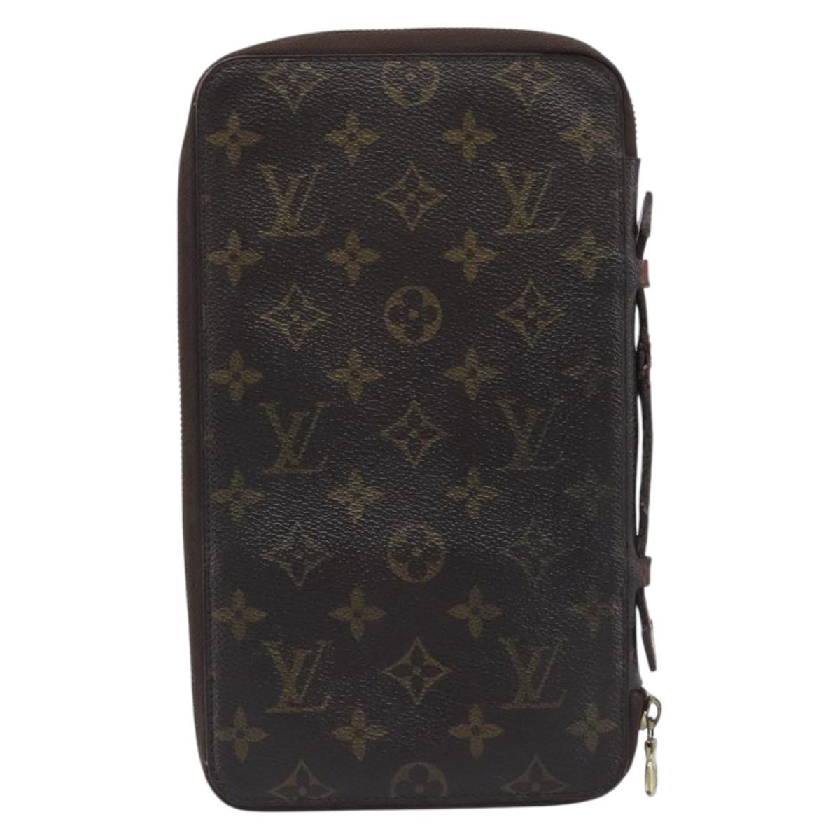 LOUIS VUITTON Monogram Poche Escapade Travel Case M60113 LV Auth 212951