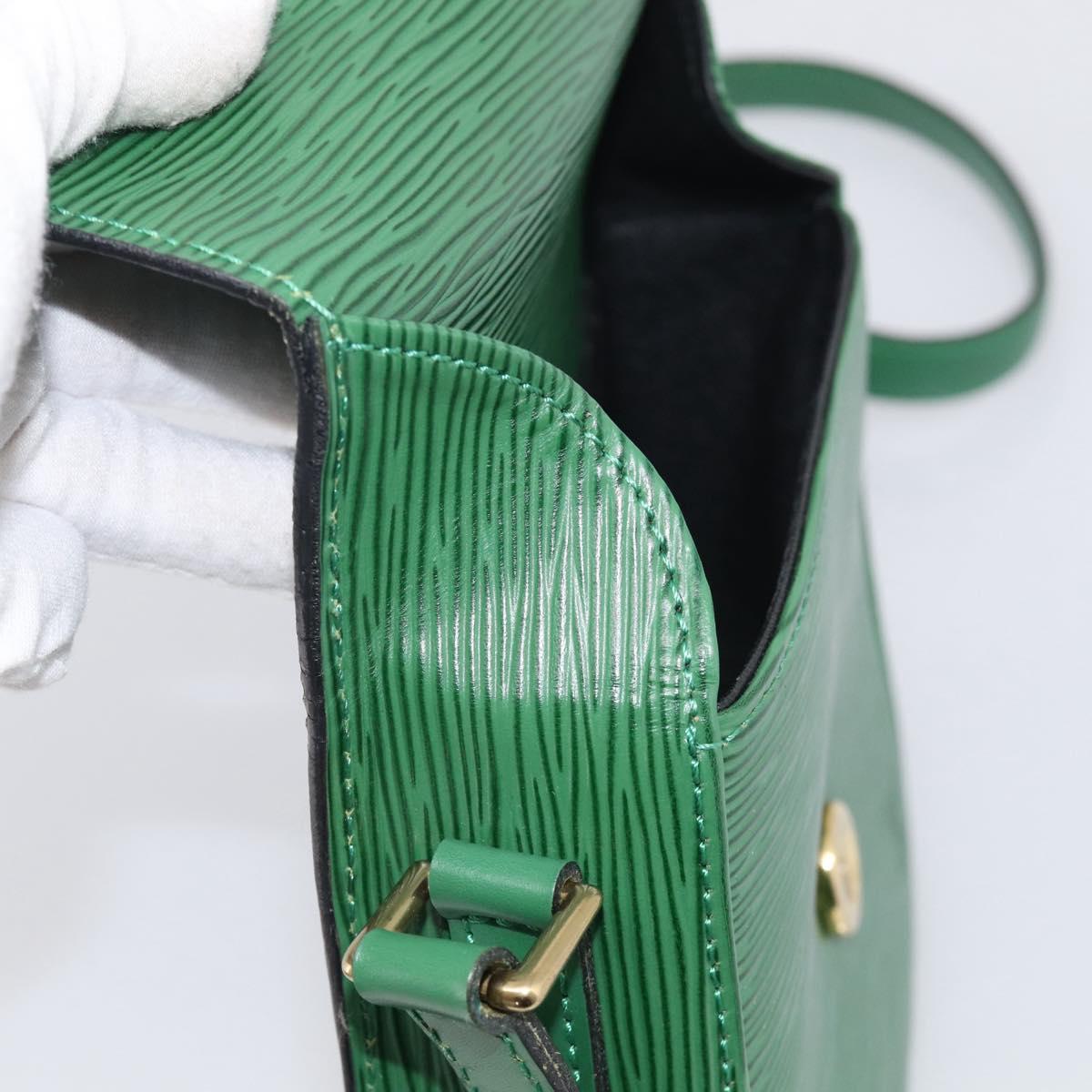 LOUIS VUITTON Epi Saint Cloud PM Shoulder Bag Green M52214 LV Auth 212967A
