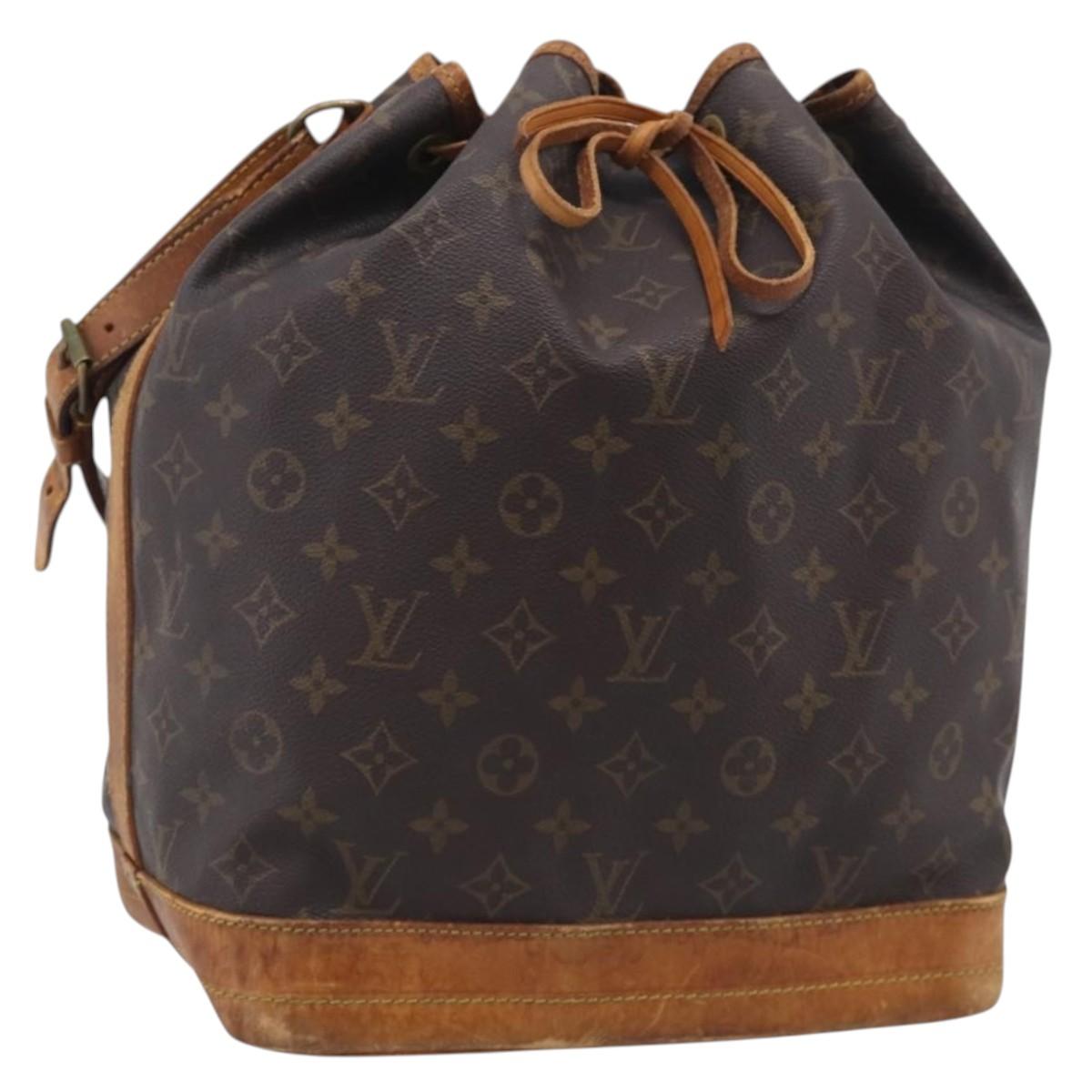 LOUIS VUITTON Monogram Noe Shoulder Bag M42224 LV Auth 212974