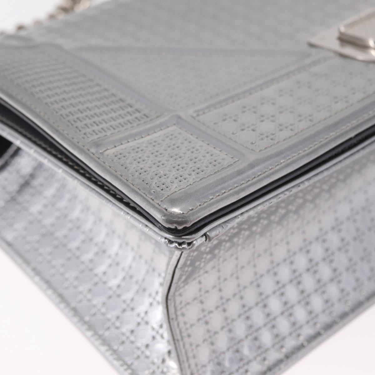 Christian Dior Diorama Chain Shoulder Bag Patent leather Silver Auth 213155V