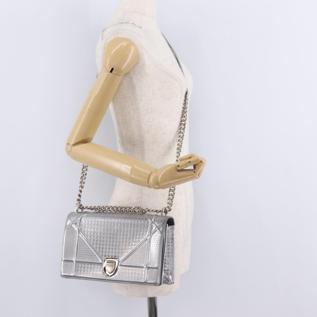 Christian Dior Diorama Chain Shoulder Bag Patent leather Silver Auth 213155V