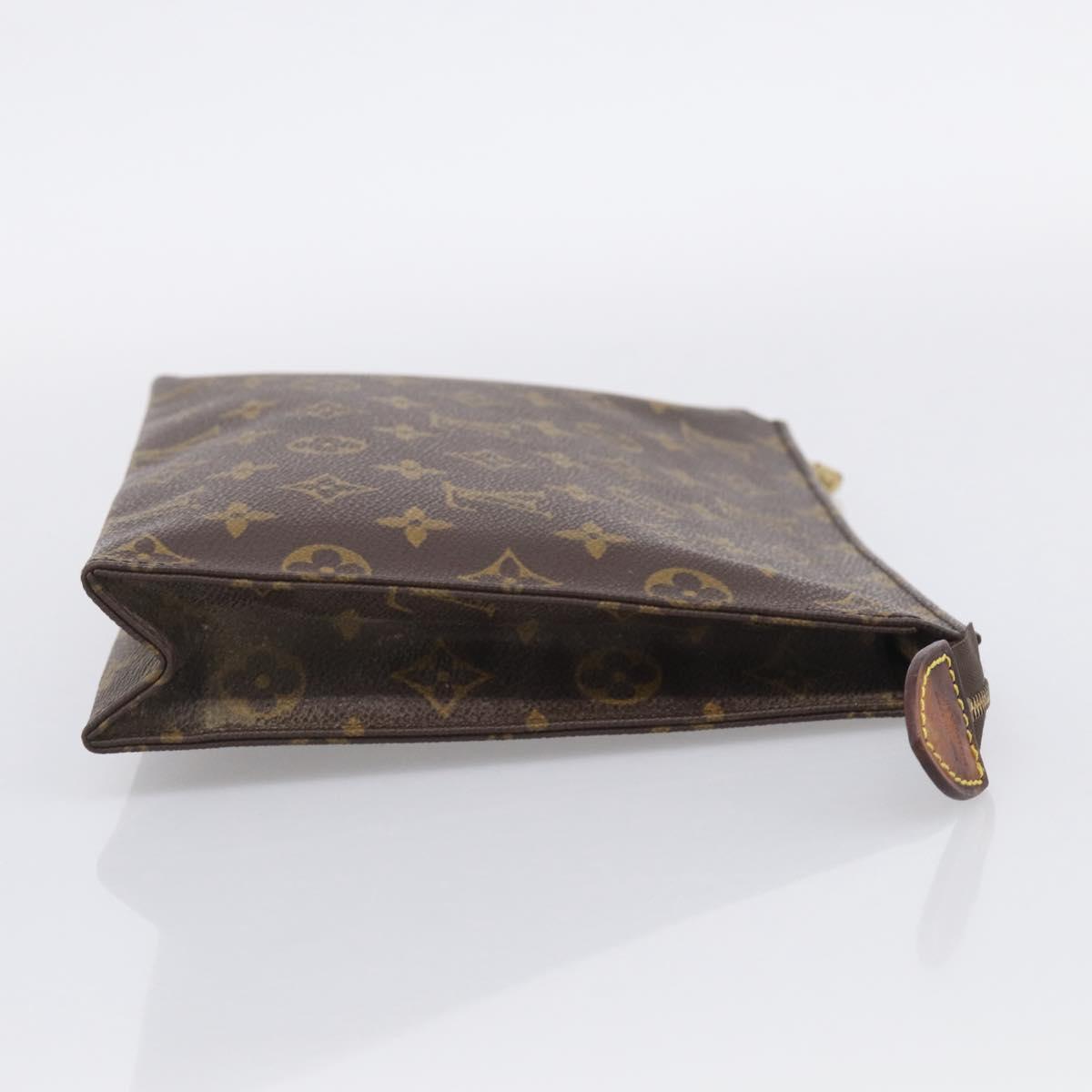 LOUIS VUITTON Monogram Poche Toilette 26 Pouch M47542 LV Auth 213196