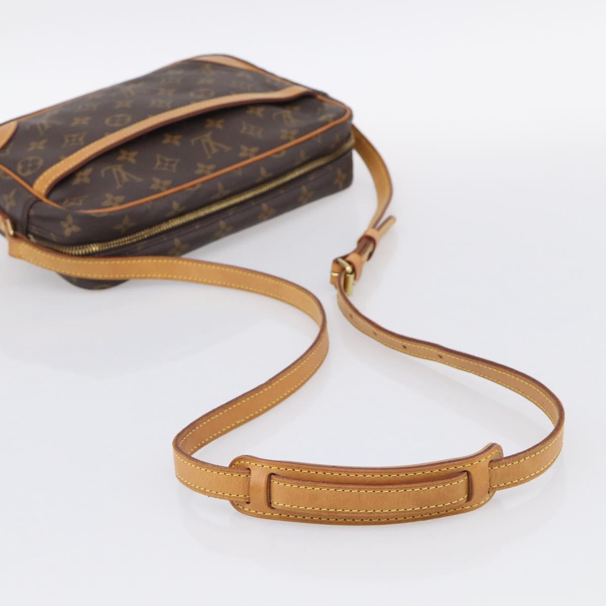 LOUIS VUITTON Monogram Trocadero 27 Shoulder Bag M51274 LV Auth 213327V