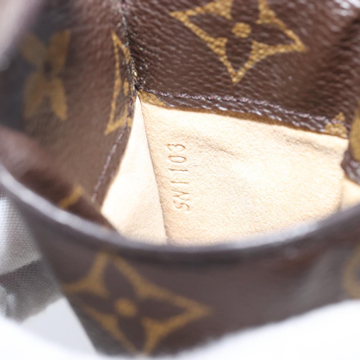 LOUIS VUITTON Monogram Etui Lunette MM Glasses Case M66544 LV Auth 213391V
