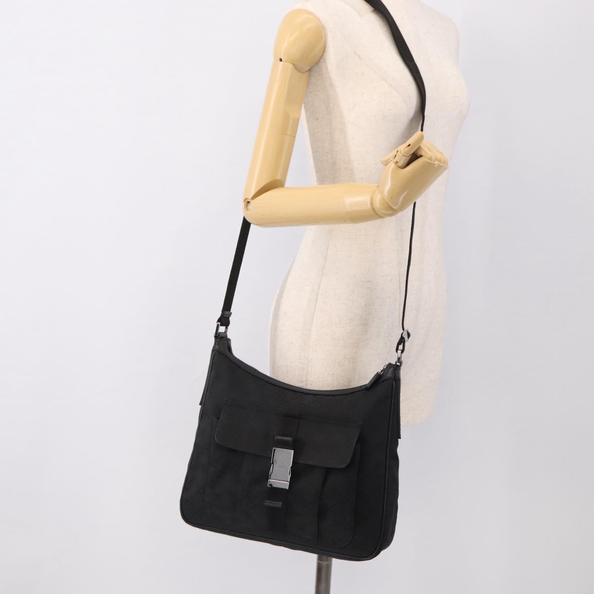 GUCCI GG Canvas Shoulder Bag Black Silver Auth 213397A