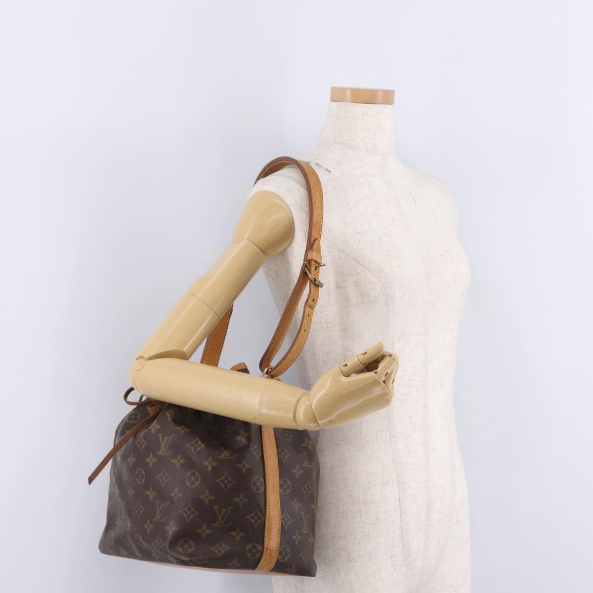 LOUIS VUITTON Monogram Petit Noe Shoulder Bag M42226 LV Auth 213475