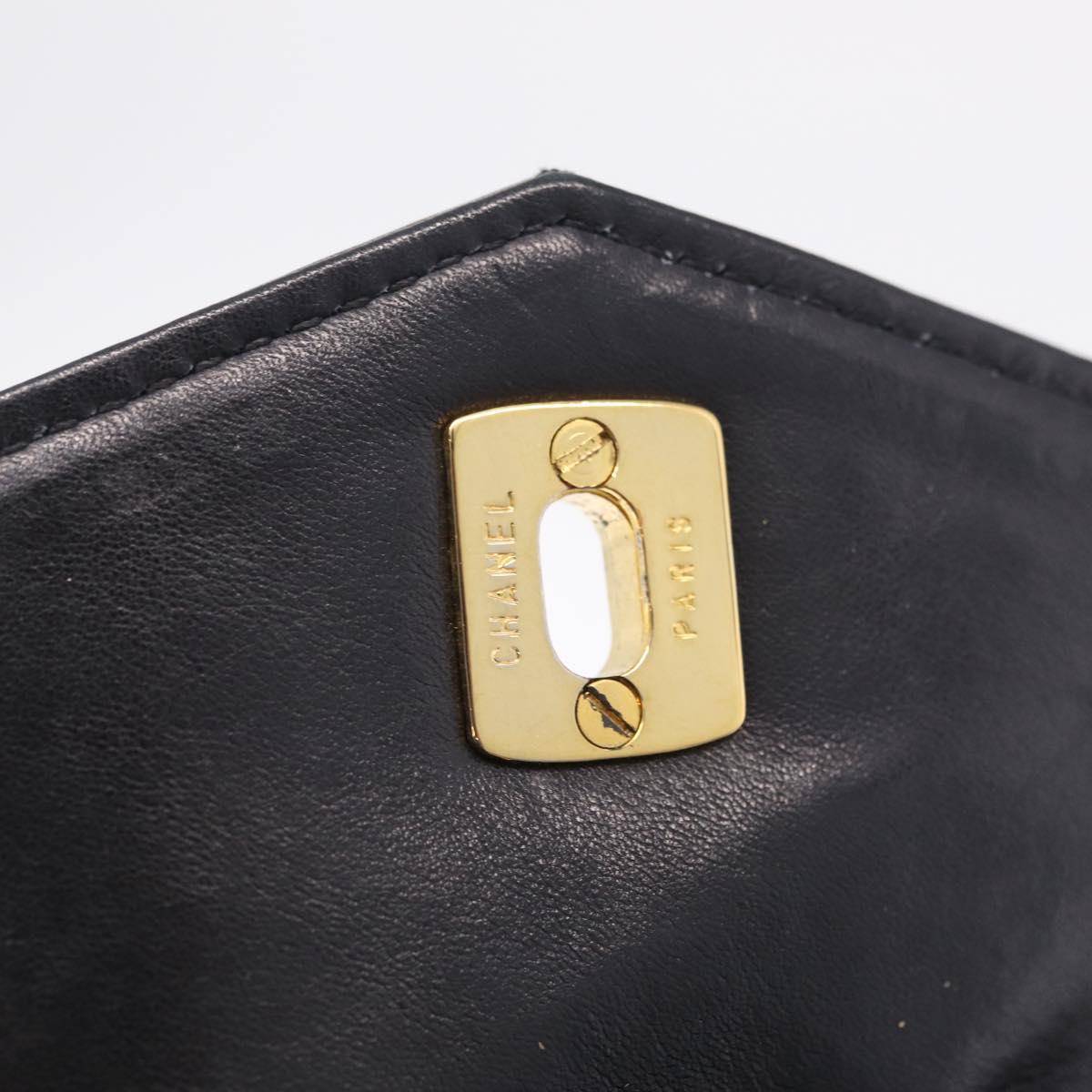 CHANEL Matelasse Waist bag Lamb Skin Black Gold CC Auth 213484