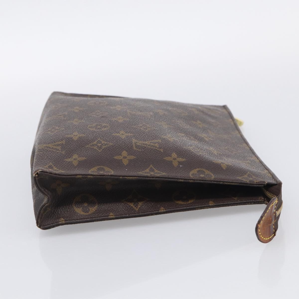 LOUIS VUITTON Monogram Poche Toilette 26 Pouch M47542 LV Auth 213582