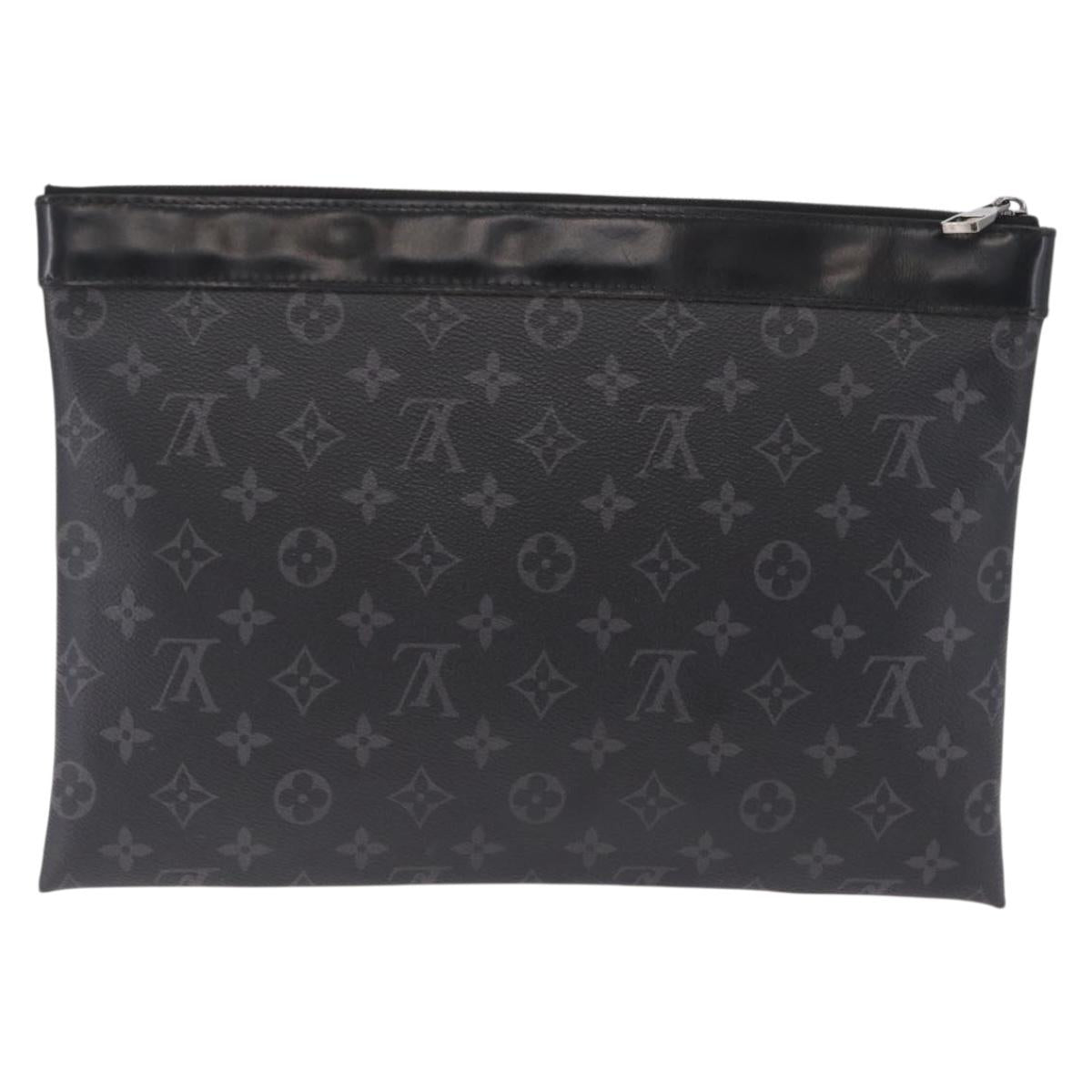 LOUIS VUITTON Monogram Eclipse Pochette Discovery Bag M62291 LV Auth 213849A