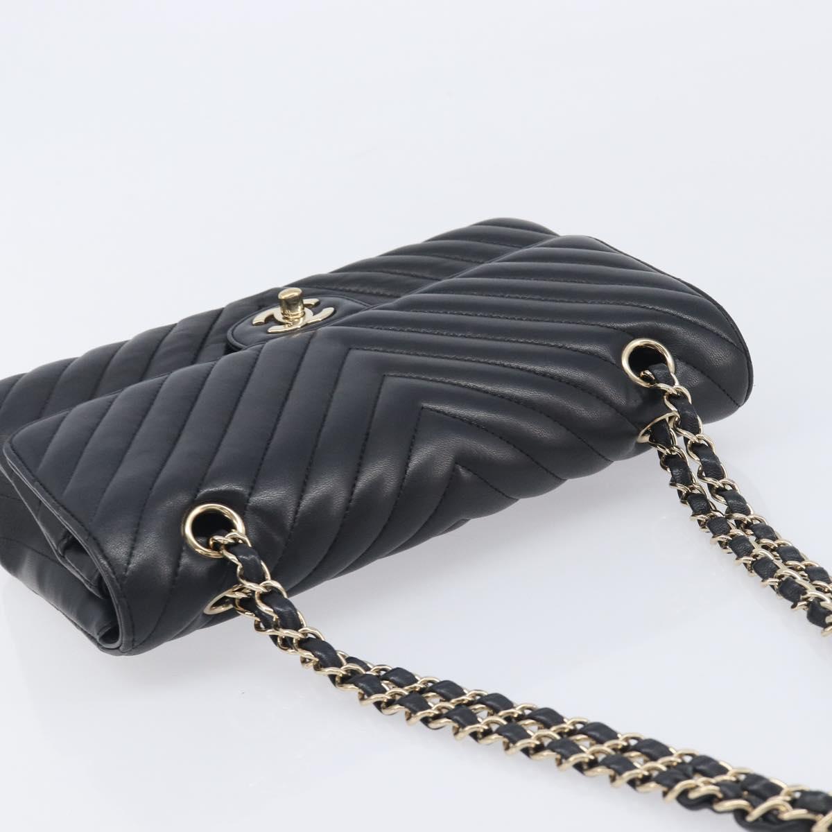 CHANEL Chevron V Stitch Chain Bag Lamb Skin Black Gold CC Auth 213946SAM