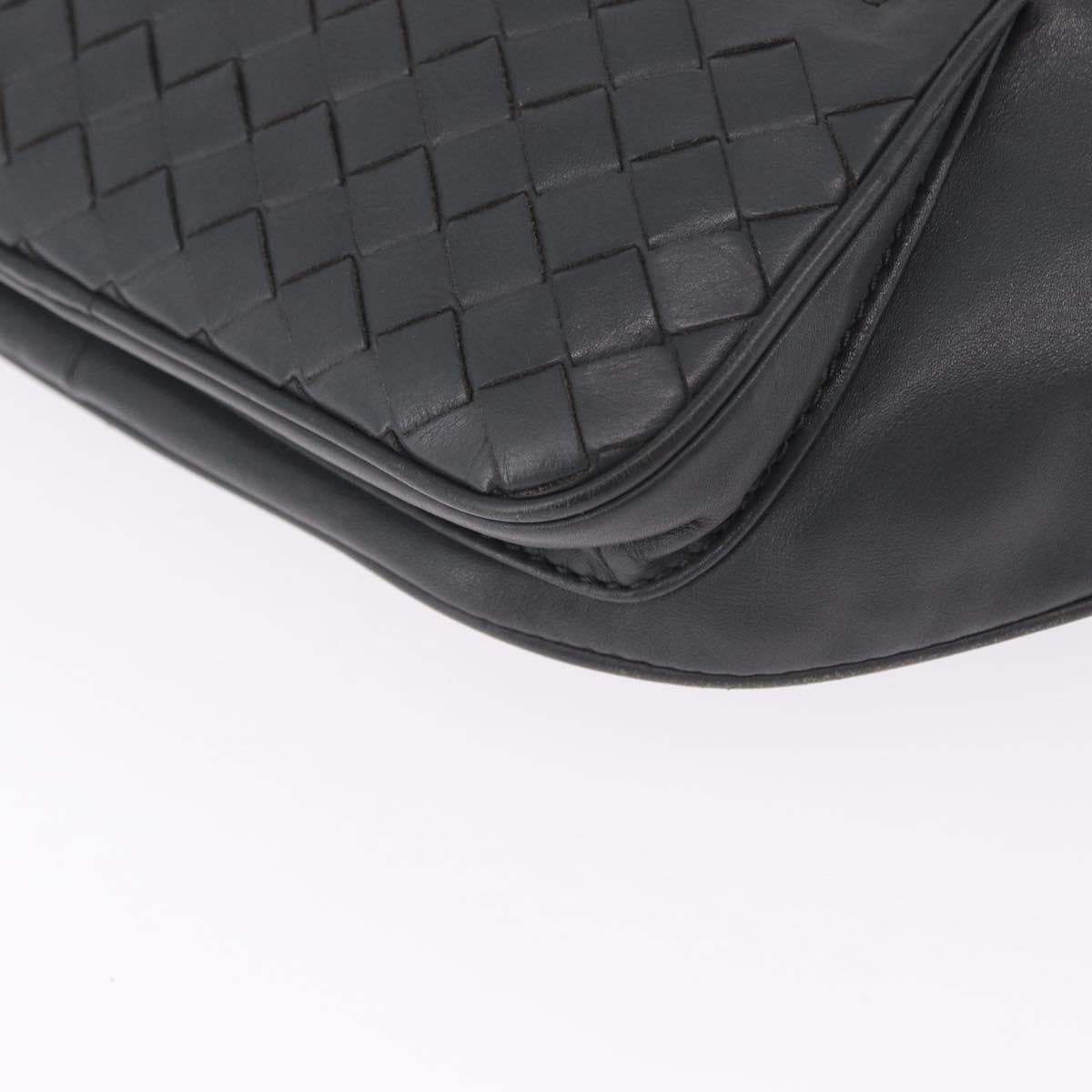 Bottega Veneta INTRECCIATO Body Bag Leather Gray Auth 213950V