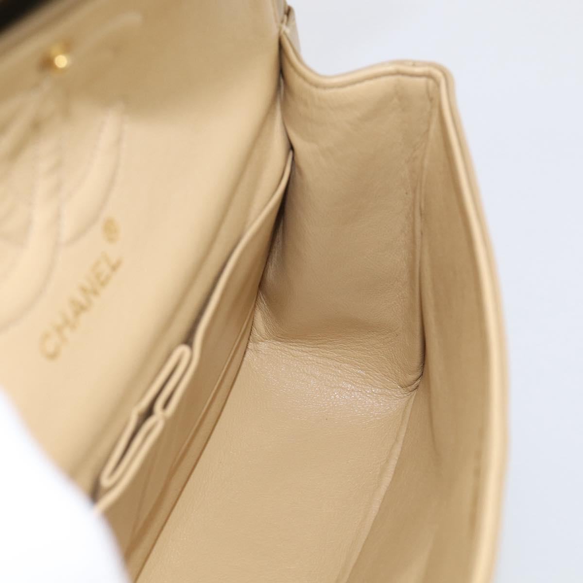 CHANEL Matelasse 25 Chain Shoulder Bag Lamb Skin Beige Gold CC Auth 214025SAM