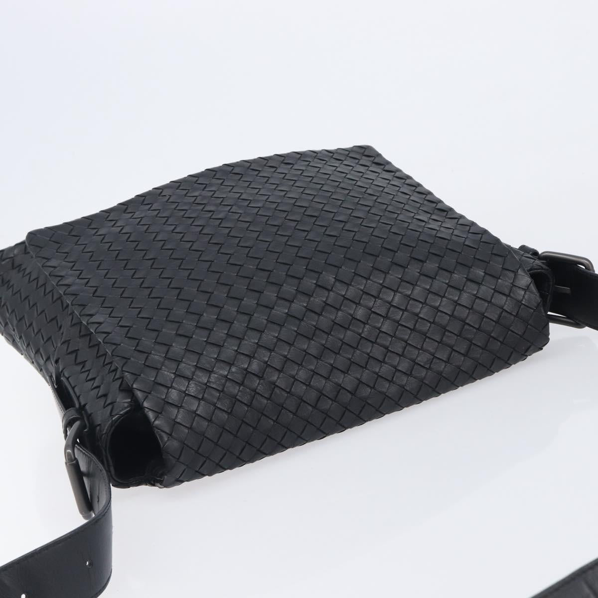 Bottega Veneta INTRECCIATO Shoulder Bag Leather Black Auth 214083V