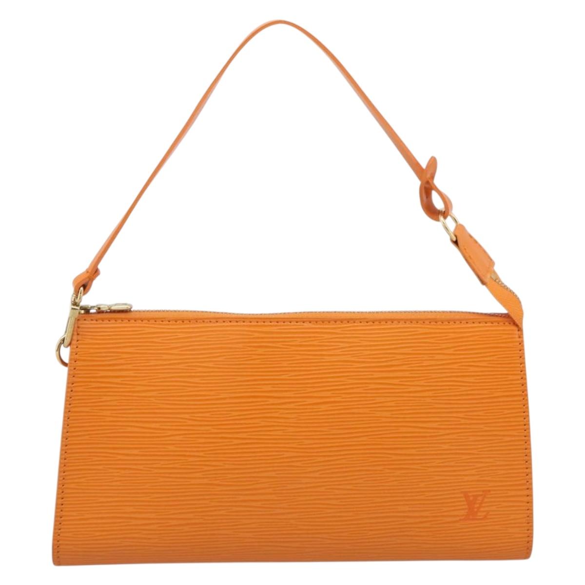 LOUIS VUITTON Epi Pochette Accessoires NM Orange Mandarin M5294H LV Auth 214145V