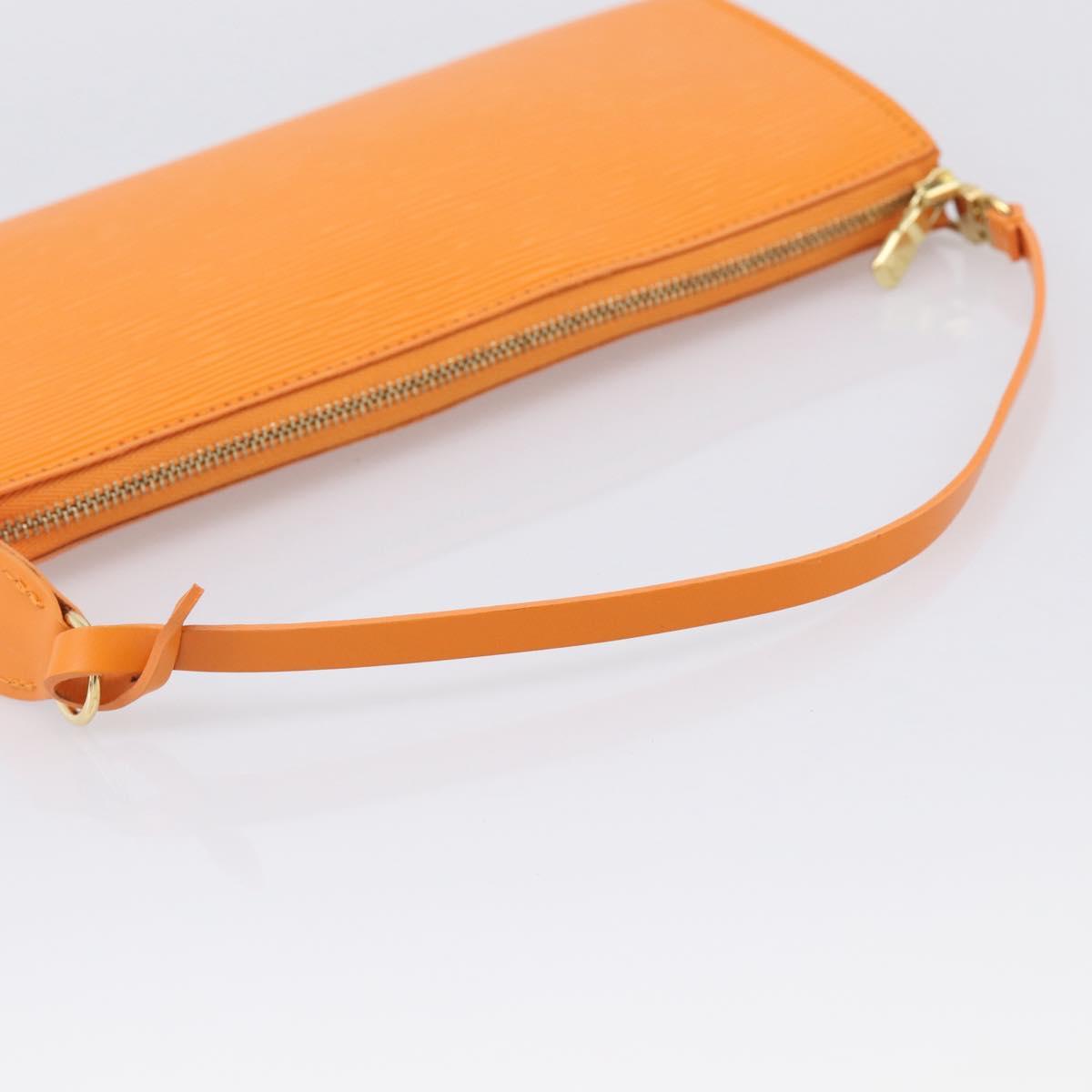 LOUIS VUITTON Epi Pochette Accessoires NM Orange Mandarin M5294H LV Auth 214145V