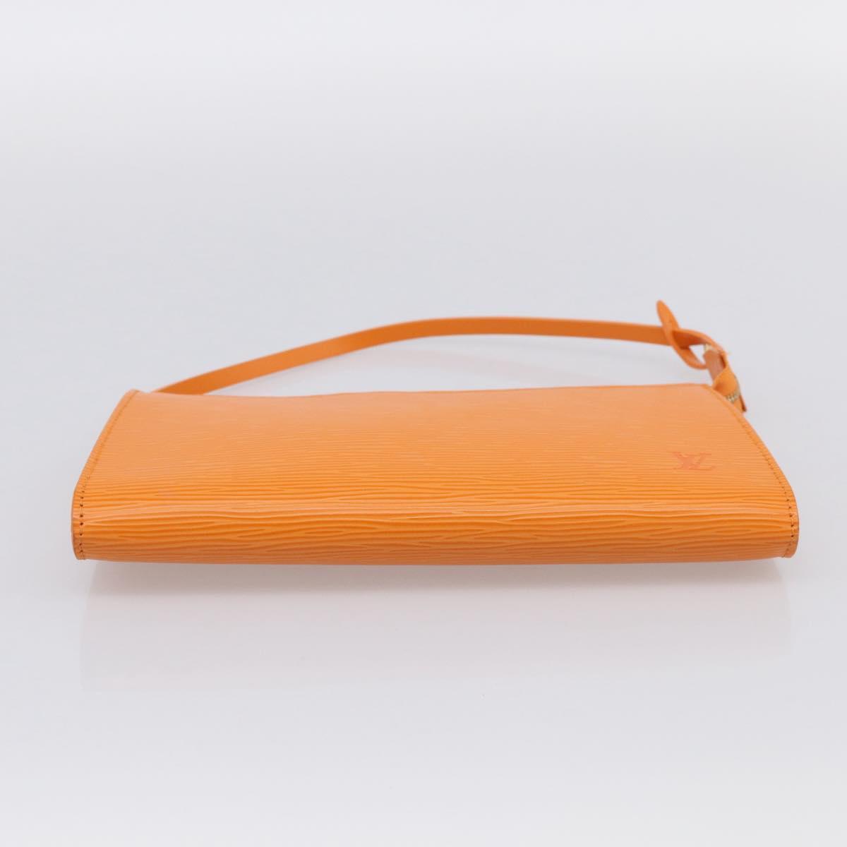 LOUIS VUITTON Epi Pochette Accessoires NM Orange Mandarin M5294H LV Auth 214145V