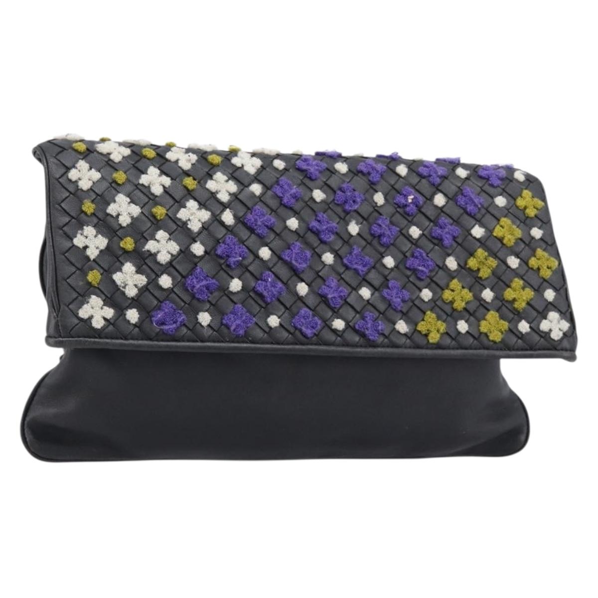 Bottega Veneta INTRECCIATO Clutch Bag Leather Black Auth 214944A